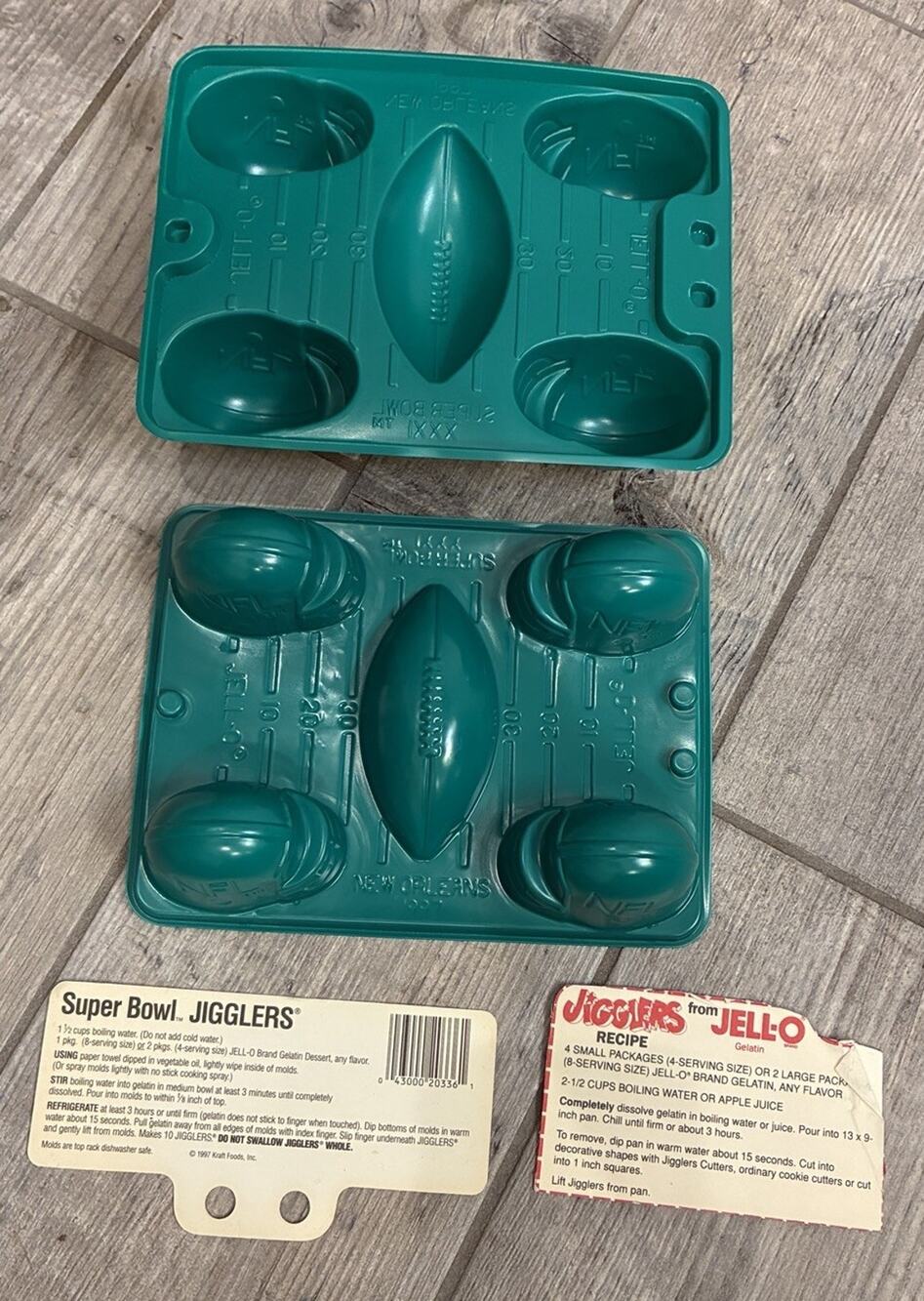 JELL-O Vtg Jello Jigglers Super Bowl Molds Football And Helmets.New 1997 2-Pack